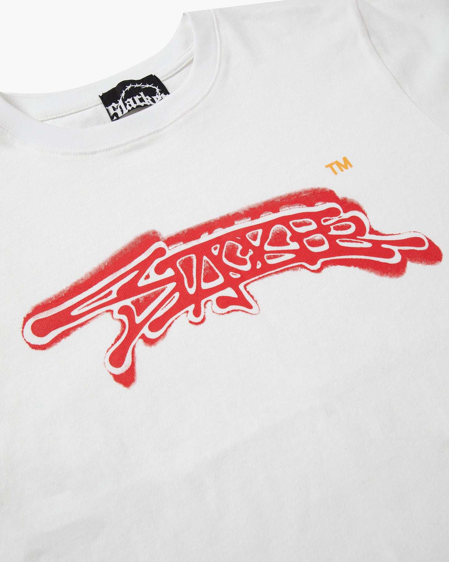 spray logo tee white