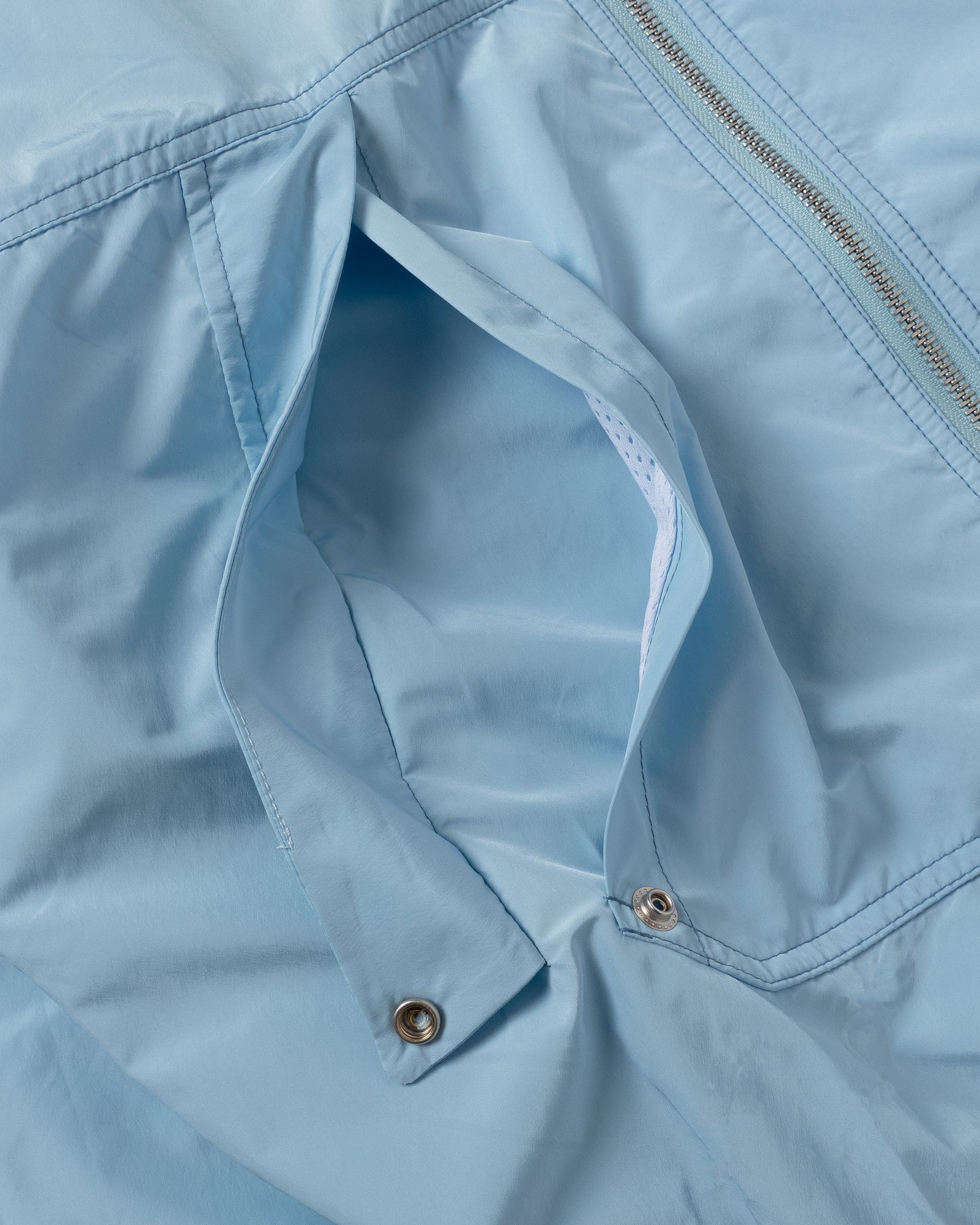 Tech Nylon Jacket Light blue